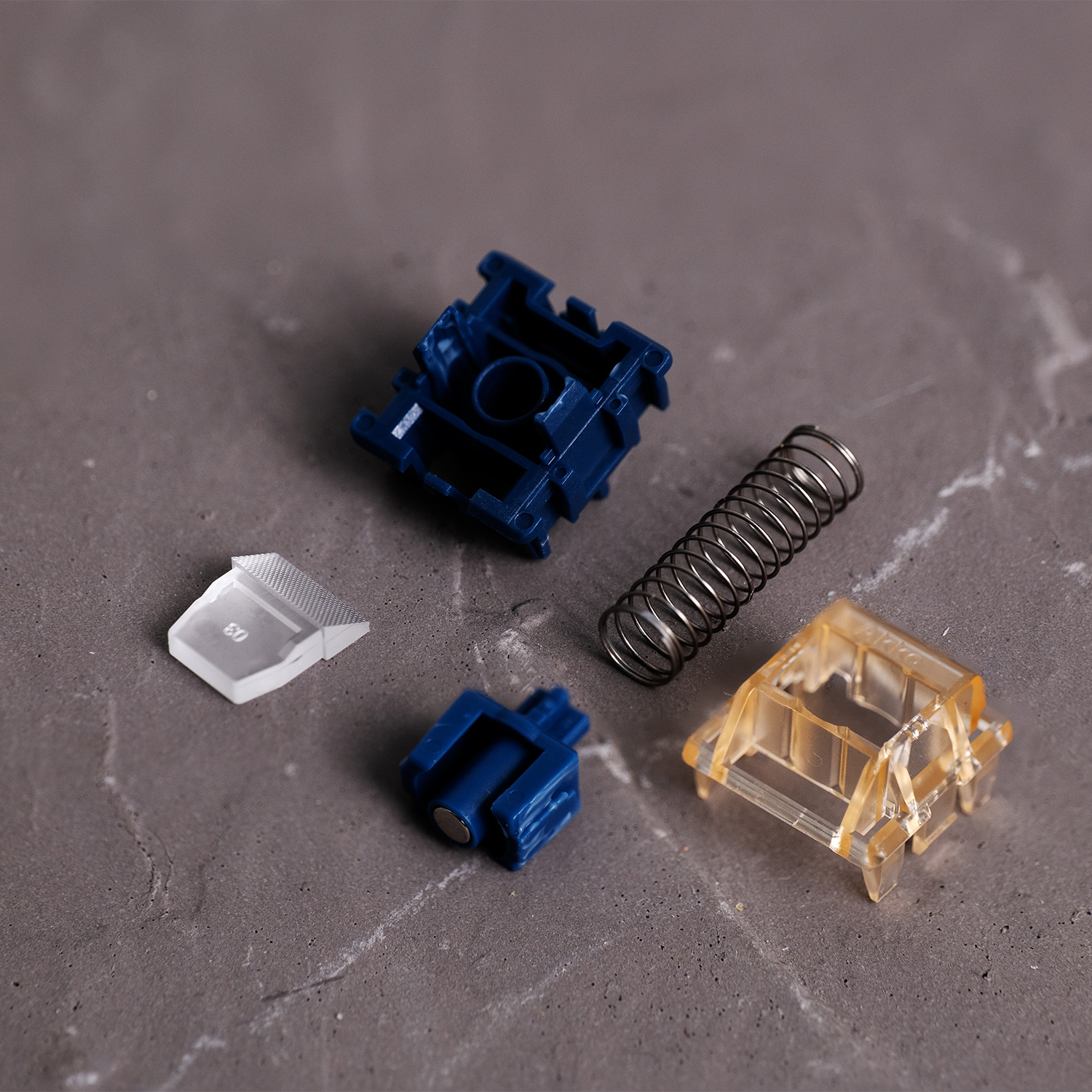 Akko Astrolink Magnetic Switch - đánh giá và giá Gaming Keyboard Hall Effect