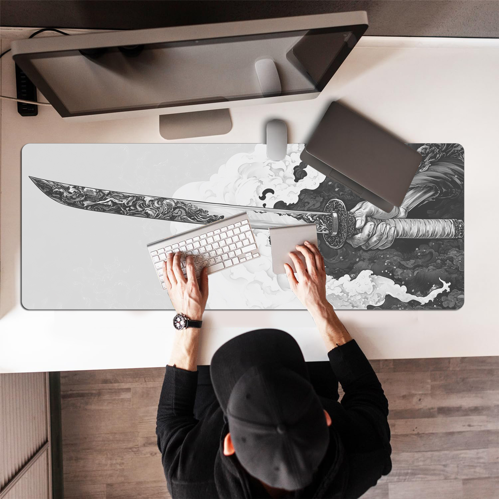 Black And White Comic Wind Swo - đánh giá và giá Keyboard Gaming Black