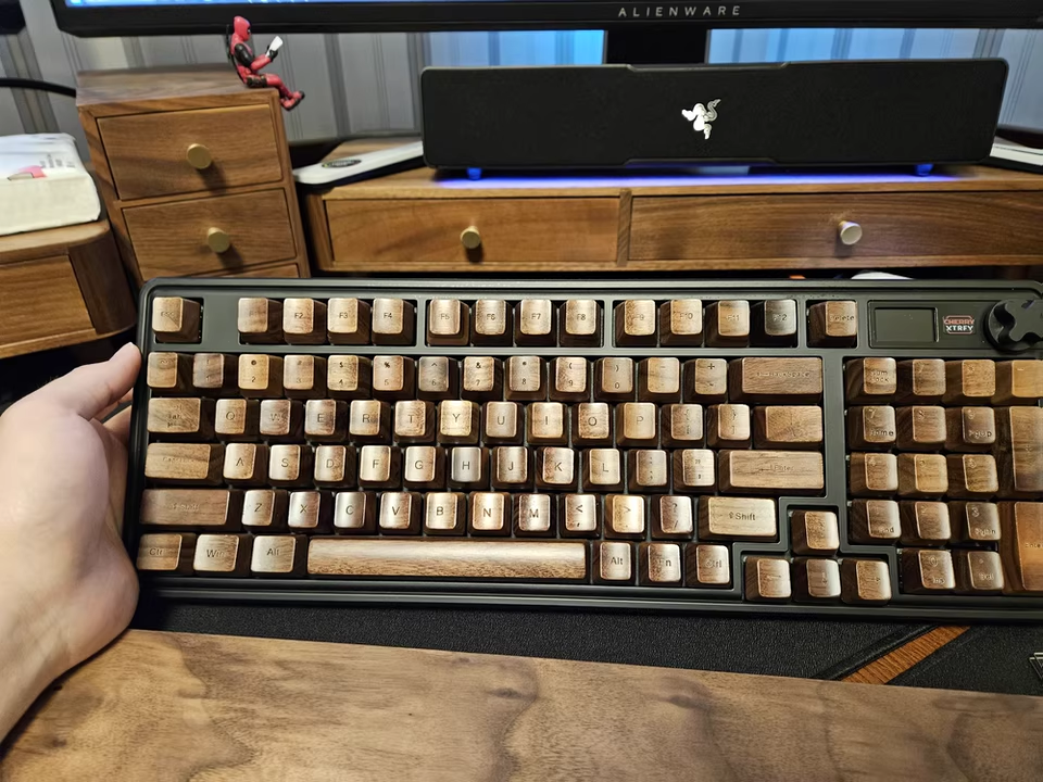 Black Walnut Keycaps Custom Wo - đánh giá và giá Keyboard Gaming Black